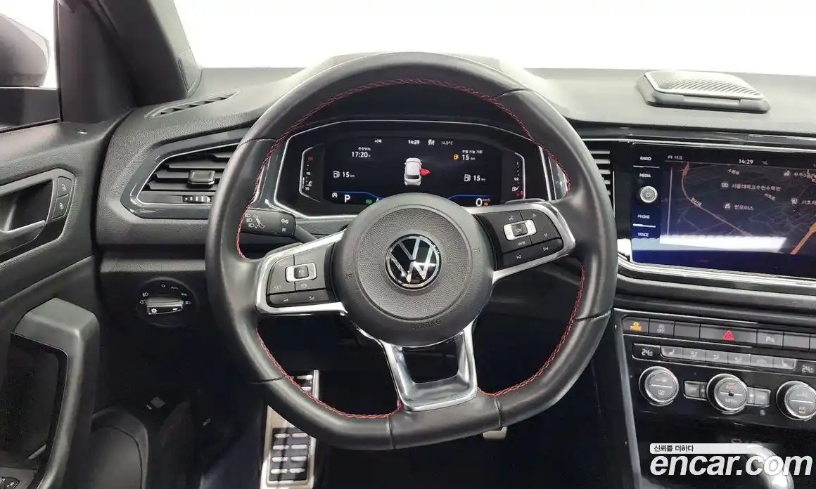 Volkswagen T-Roc 2021 2.0 Автомат в Москве № 725161, фото 13