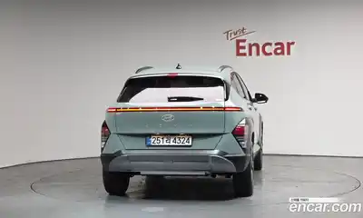 Hyundai Kona 2025 1.6 Автомат в Москве № 745172, миниатюра 3