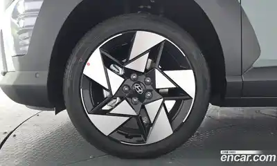 Hyundai Kona 2025 1.6 Автомат в Москве № 745172, миниатюра 4