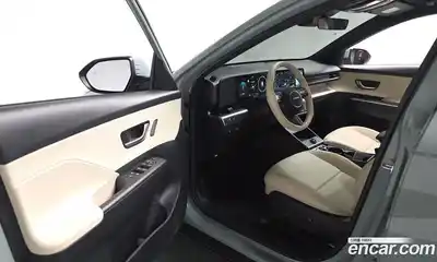 Hyundai Kona 2025 1.6 Автомат в Москве № 745172, миниатюра 10