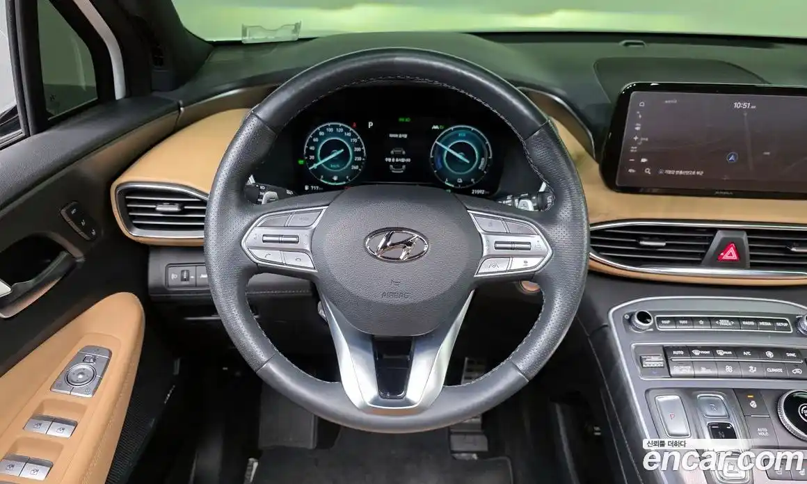 Hyundai Santa Fe 2023 1.6 Автомат в Москве № 745365, фото 13