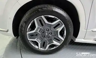 Hyundai Santa Fe 2023 1.6 Автомат в Москве № 745365, миниатюра 5