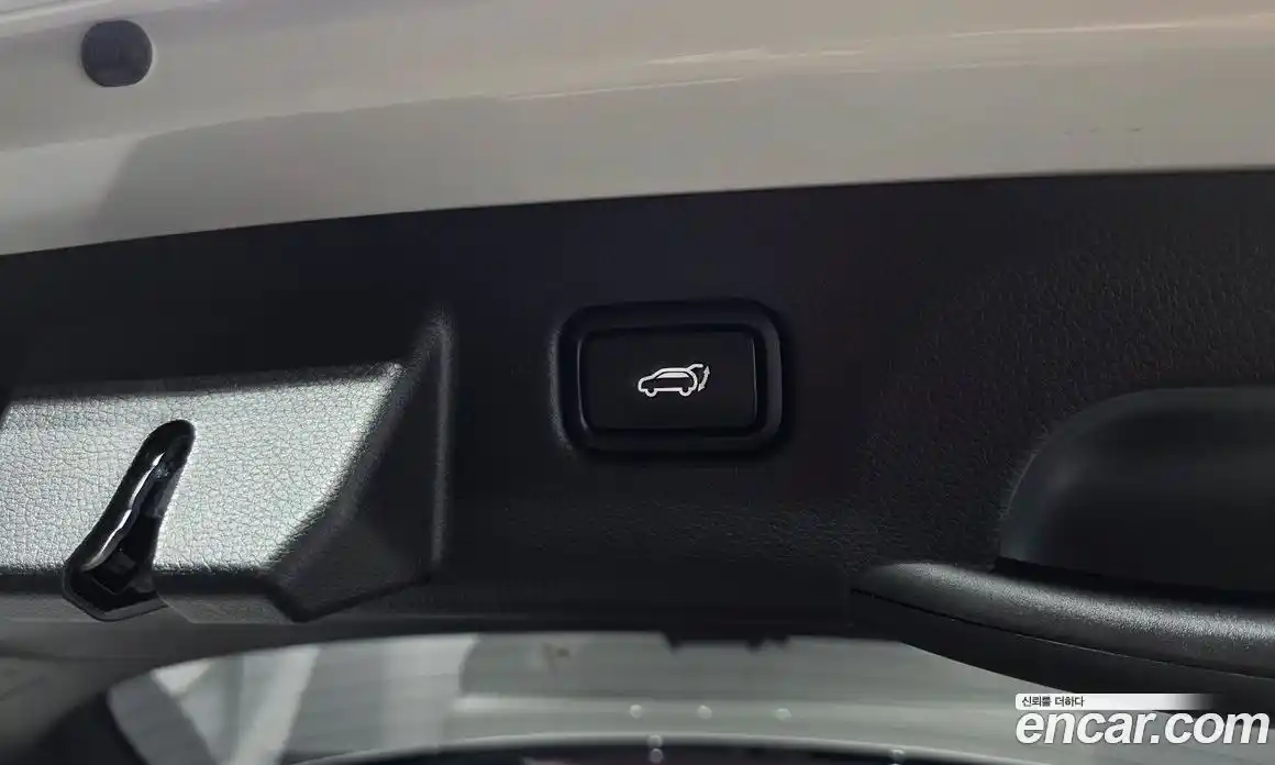 Kia Seltos 2024 1.6 Автомат в Москве № 746000, фото 19