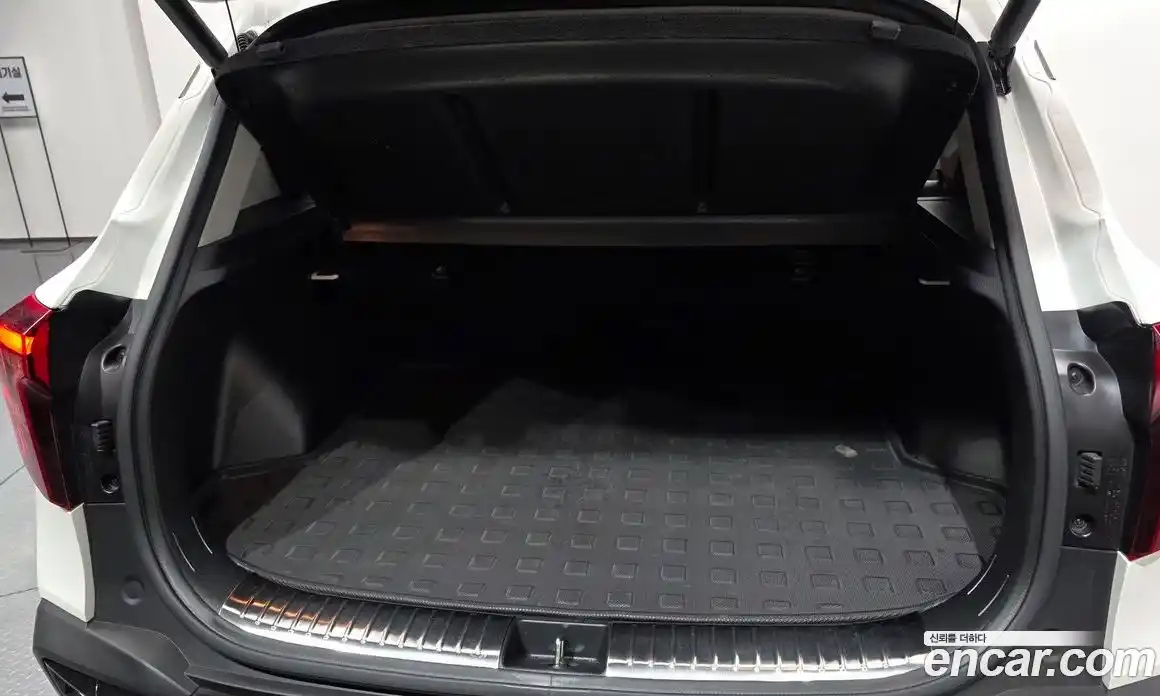 Kia Seltos 2024 1.6 Автомат в Москве № 746000, фото 20