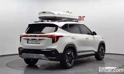Kia Seltos 2024 1.6 Автомат в Москве № 746000, миниатюра 2