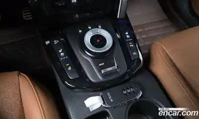 Kia Seltos 2024 1.6 Автомат в Москве № 746000, миниатюра 9