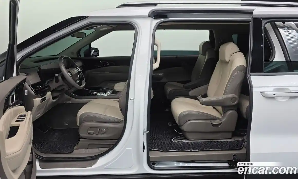 Kia Canival 2025 1.6 Автомат в Москве № 746116, фото 17