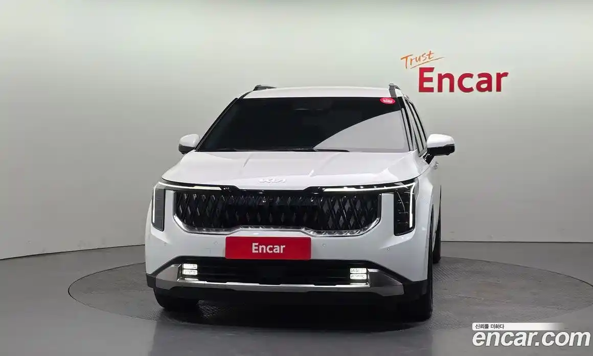 Kia Canival 2025 1.6 Автомат в Москве № 746116, фото 3