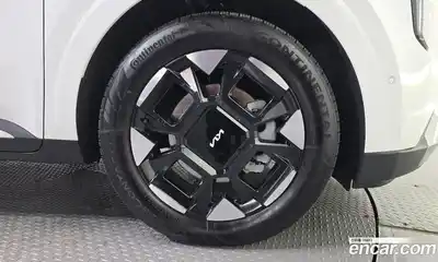 Kia Canival 2025 1.6 Автомат в Москве № 746116, миниатюра 5