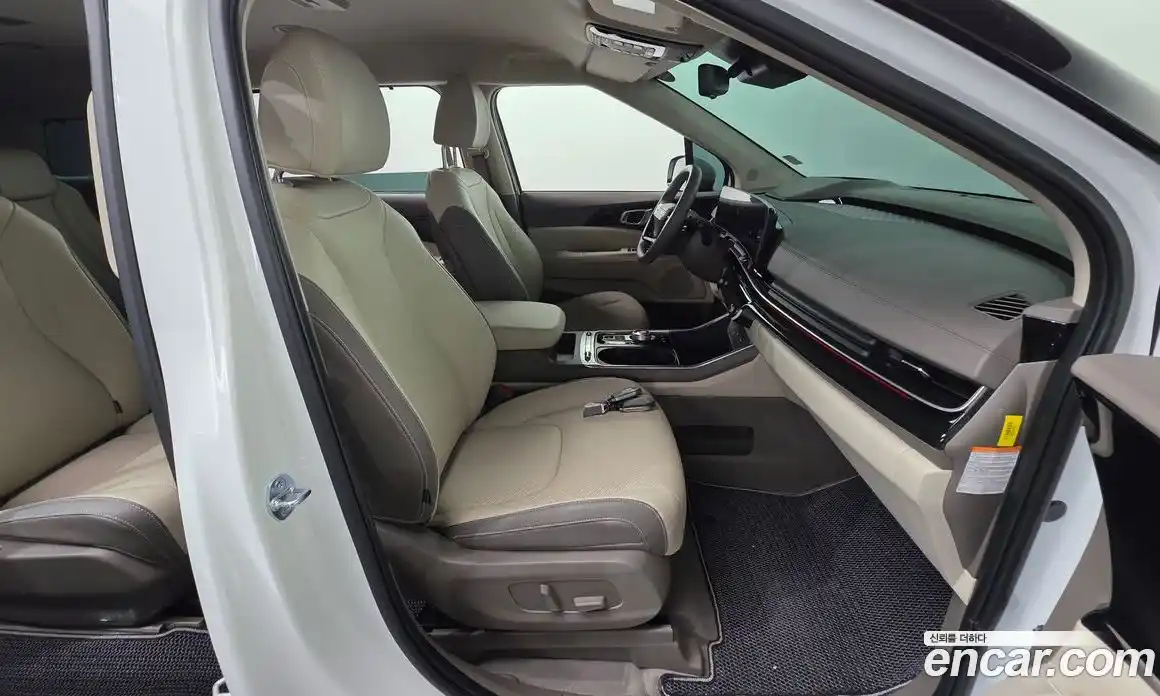 Kia Canival 2025 1.6 Автомат в Москве № 746116, фото 10