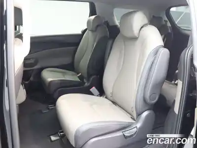 Kia Canival 2025 2.2 Автомат в Москве № 746120, миниатюра 11