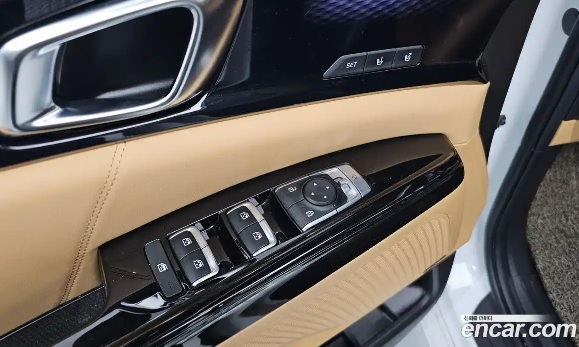 Kia Canival 2023 3.5 Автомат в Москве № 746178, фото 12