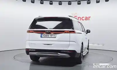 Kia Canival 2023 3.5 Автомат в Москве № 746178, миниатюра 4