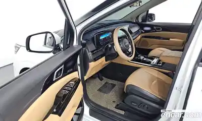 Kia Canival 2023 3.5 Автомат в Москве № 746178, миниатюра 10