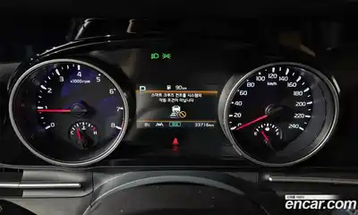 Kia Canival 2023 3.5 Автомат в Москве № 746387, миниатюра 8