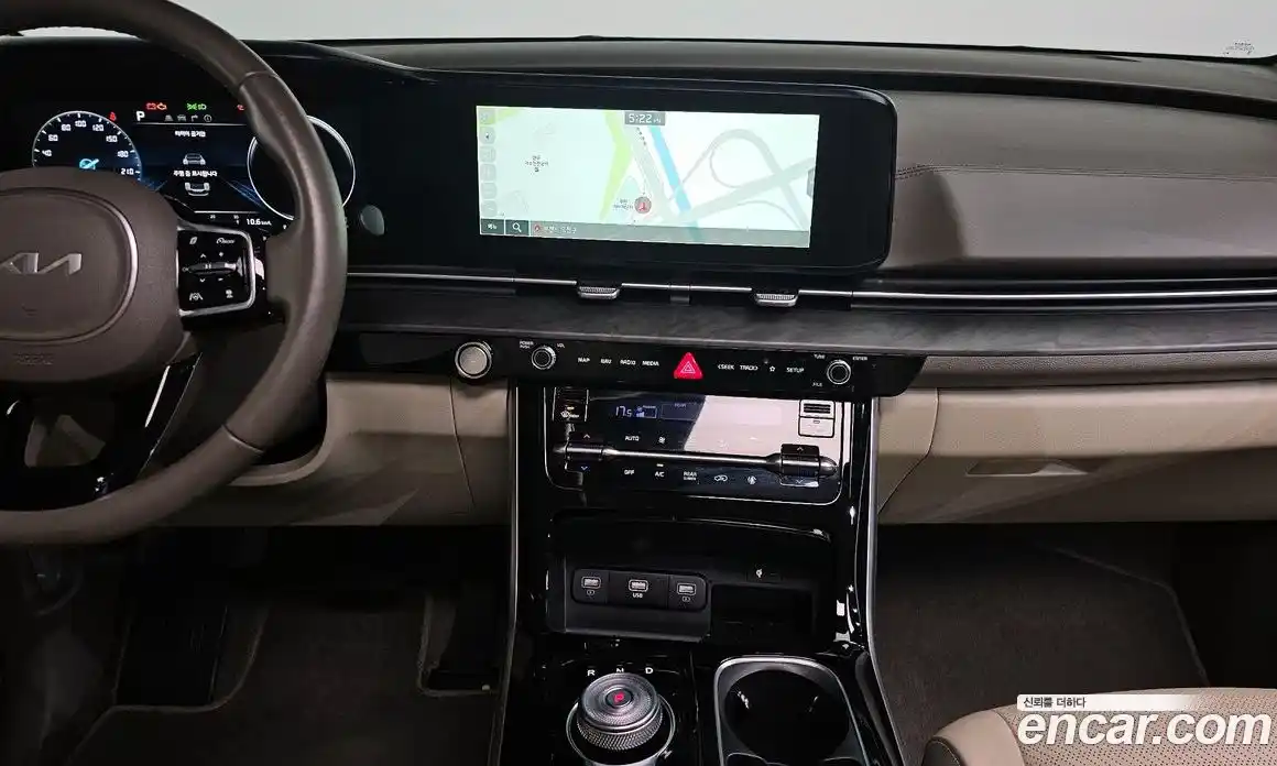 Kia Canival 2023 3.5 Автомат в Москве № 746528, фото 14