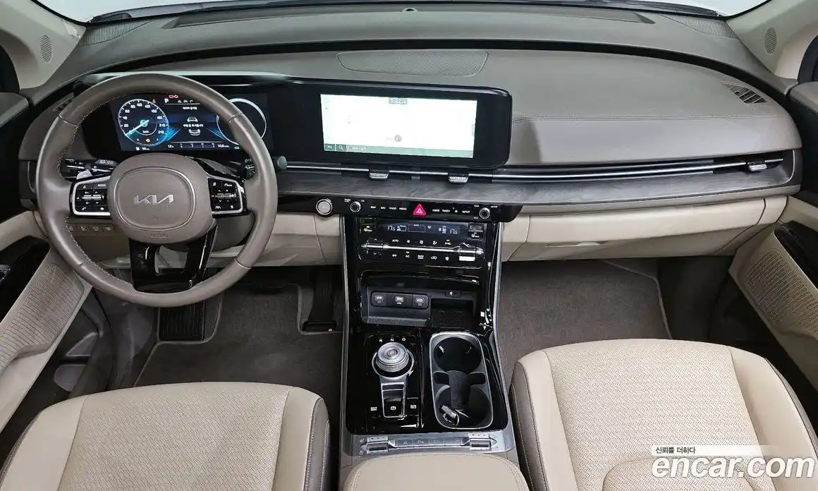 Kia Canival 2023 3.5 Автомат в Москве № 746528, фото 7