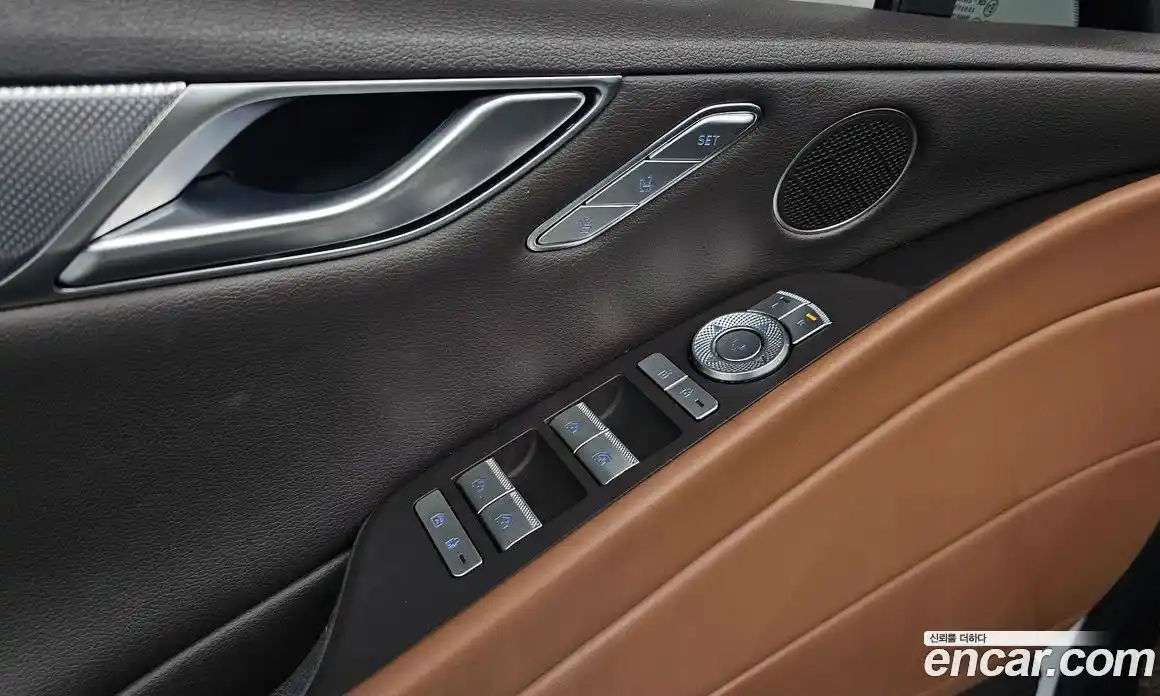 Genesis G80 2023 2.5 Автомат в Москве № 746608, фото 17