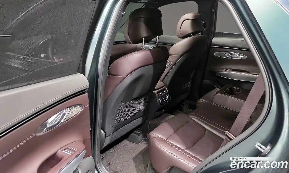 Genesis GV70 2022 3.5 Автомат в Москве № 746654, фото 11