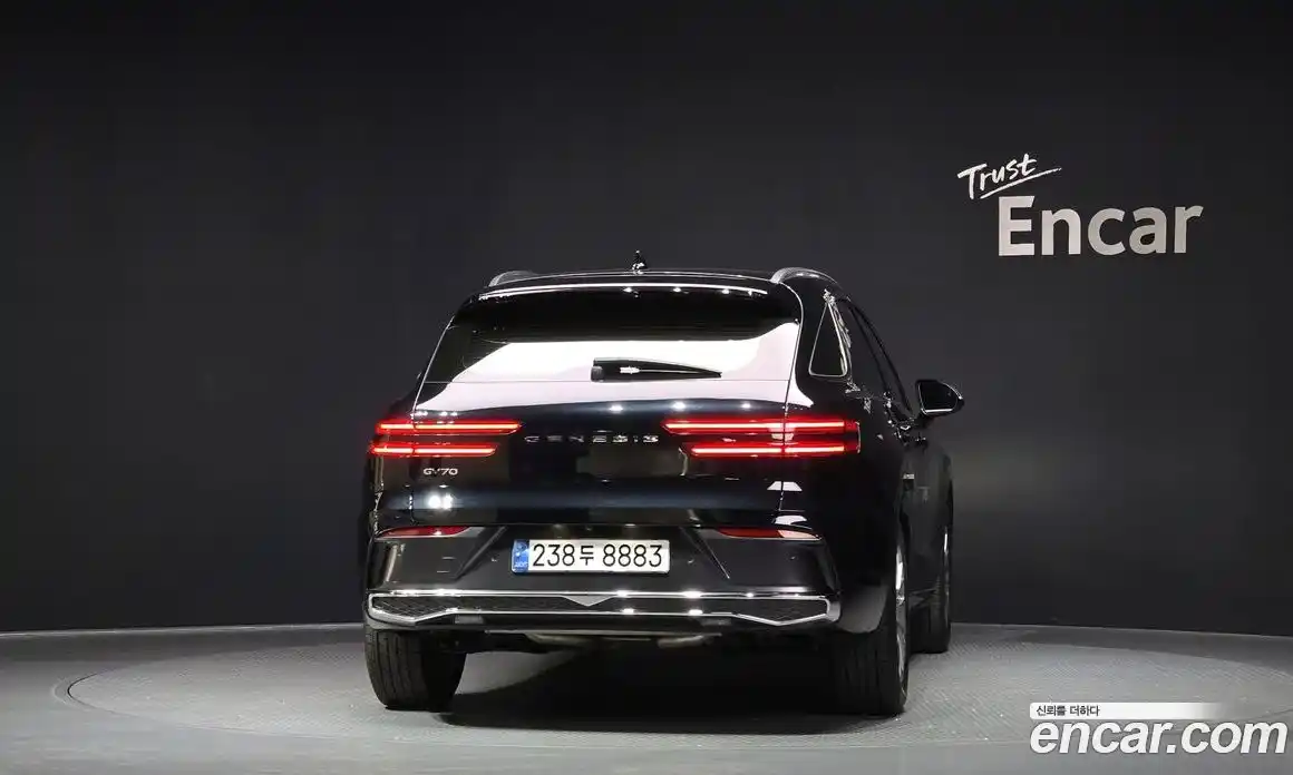 Genesis GV70 2024 2.5 Автомат в Москве № 746661, фото 4