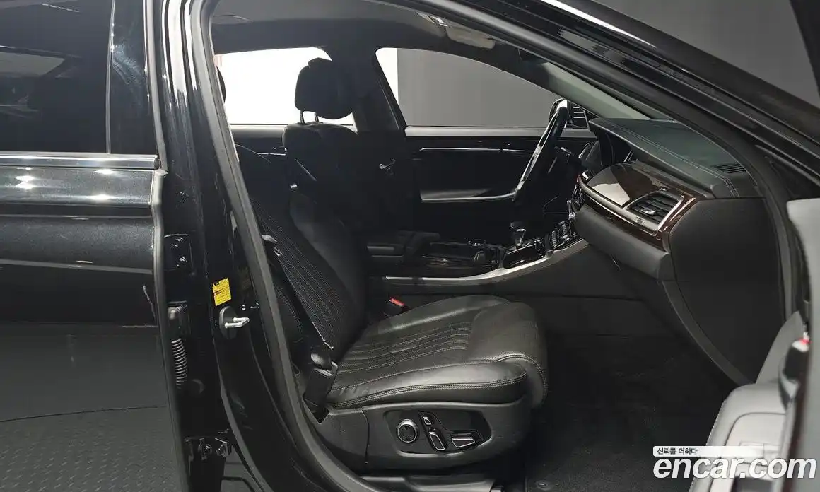 Genesis EQ900 2018 3.8 Автомат в Москве № 746921, фото 10