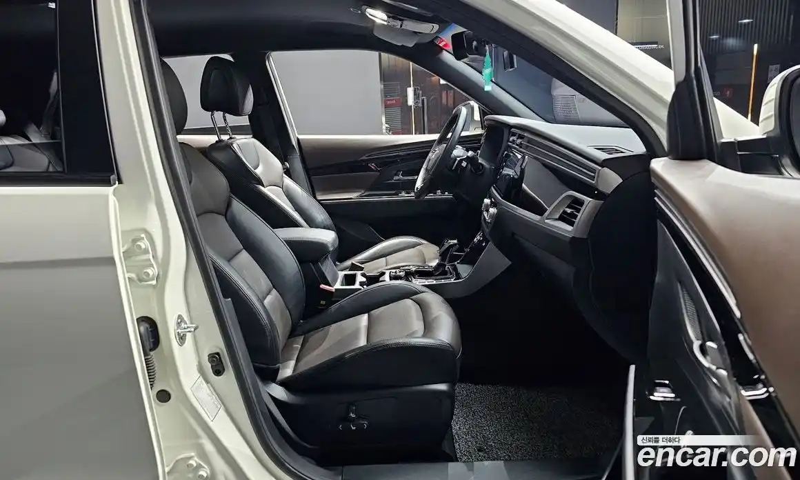 SsangYong Korando 2023 1.5 Автомат в Москве № 747046, фото 10