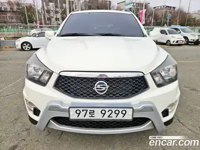 SsangYong Korando 2015 2.0 Автомат в Москве № 747337, миниатюра 2