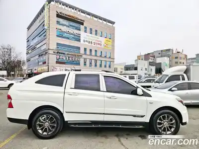 SsangYong Korando 2015 2.0 Автомат в Москве № 747337, миниатюра 4