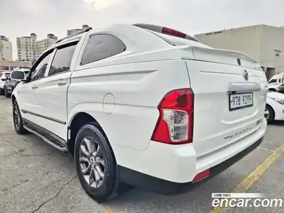 SsangYong Korando 2015 2.0 Автомат в Москве № 747337, миниатюра 7