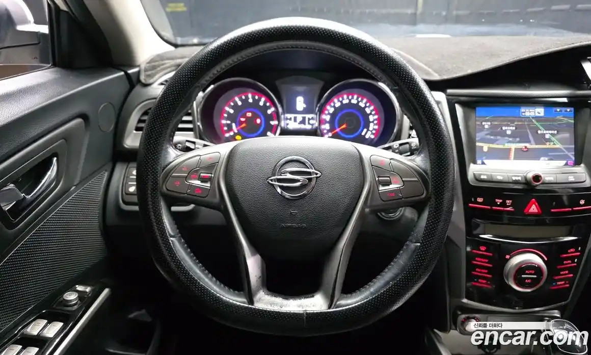 SsangYong TIBOLI 2015 1.6 Автомат в Москве № 747543, фото 13