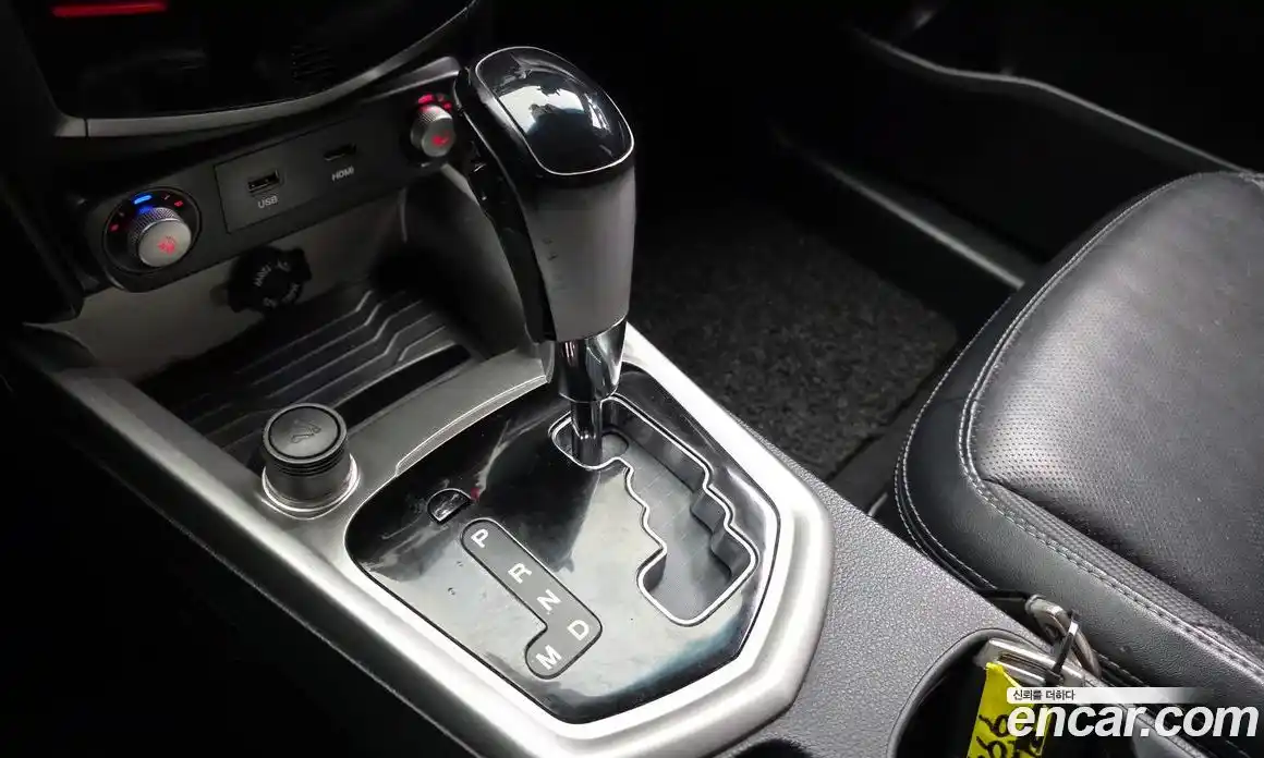 SsangYong TIBOLI 2015 1.6 Автомат в Москве № 747543, фото 9