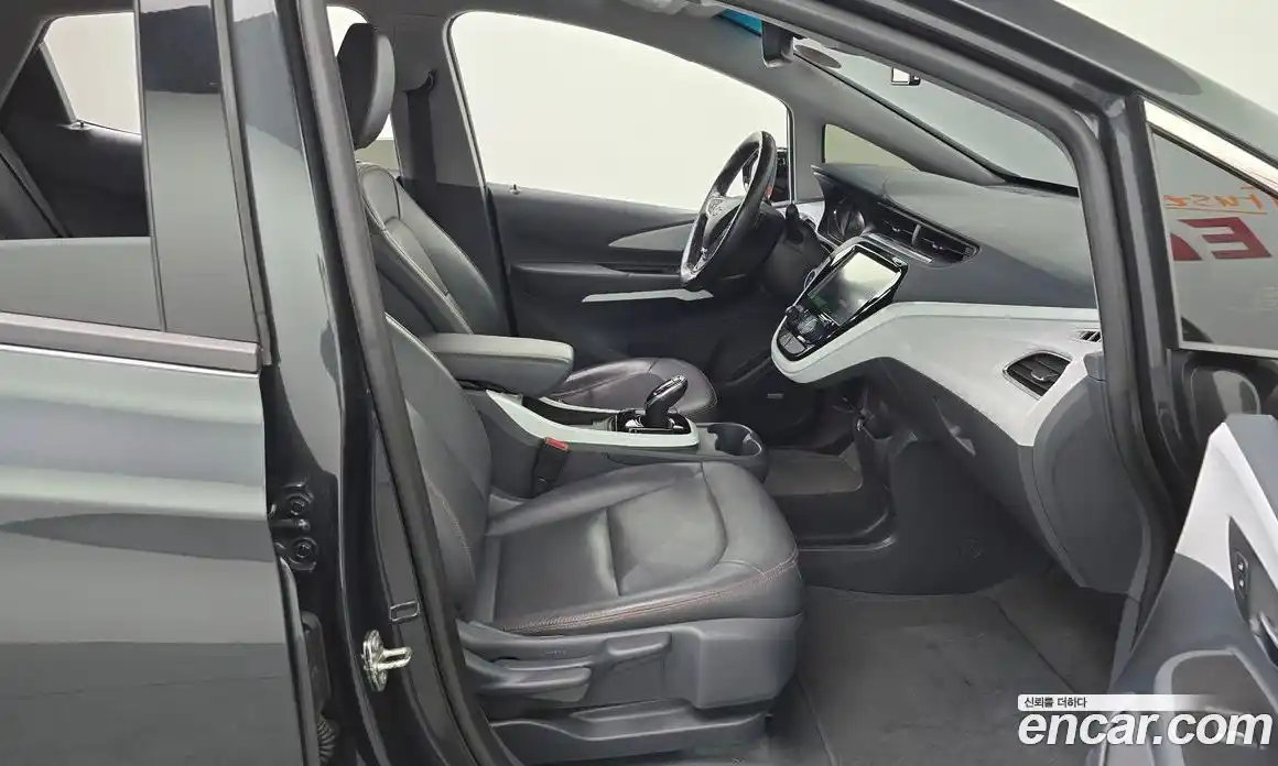 Chevrolet Bolt EV 2021 0.2 Автомат в Москве № 747666, фото 11