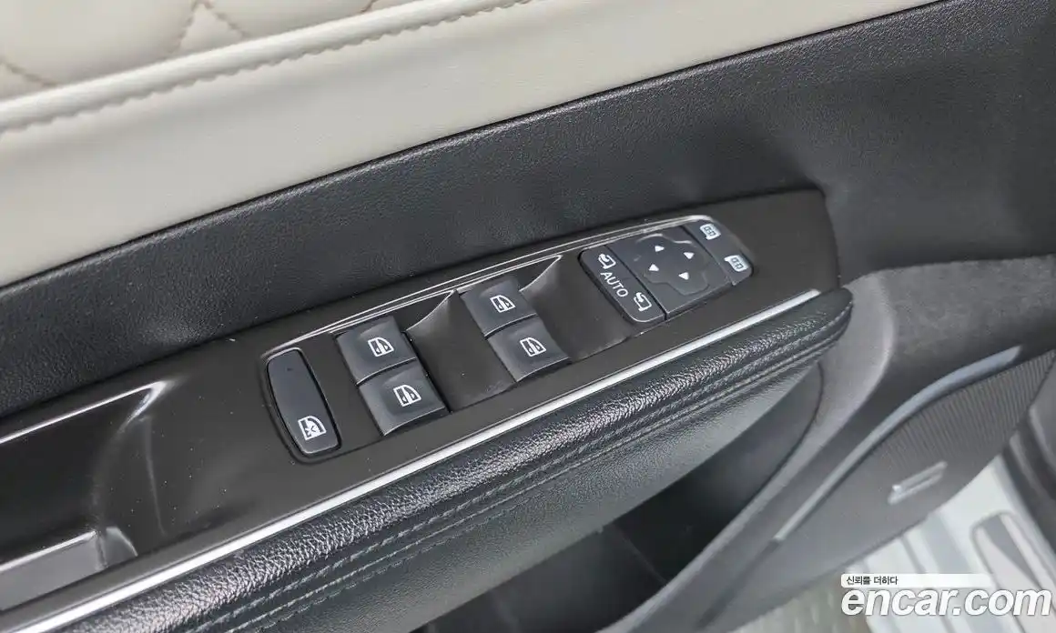 Renault SM6 2016 2.0 Автомат в Москве № 747756, фото 14