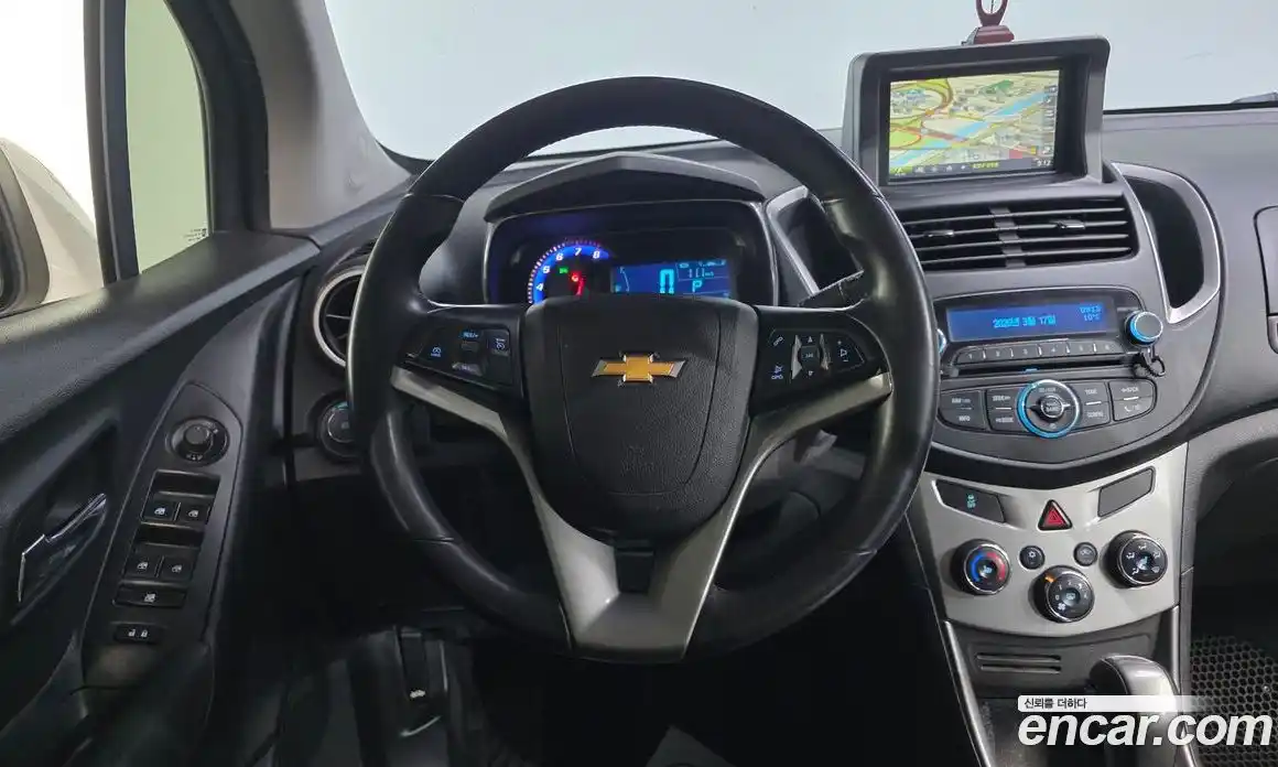 Chevrolet Trax 2014 1.4 Автомат в Москве № 747954, фото 13