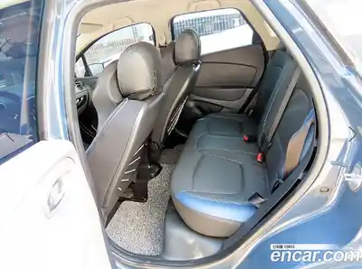 Renault QM3 2016 1.5 Автомат в Москве № 748530, миниатюра 6