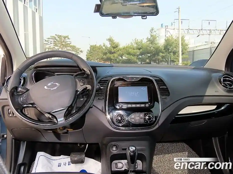 Renault QM3 2016 1.5 Автомат в Москве № 748530, фото 7