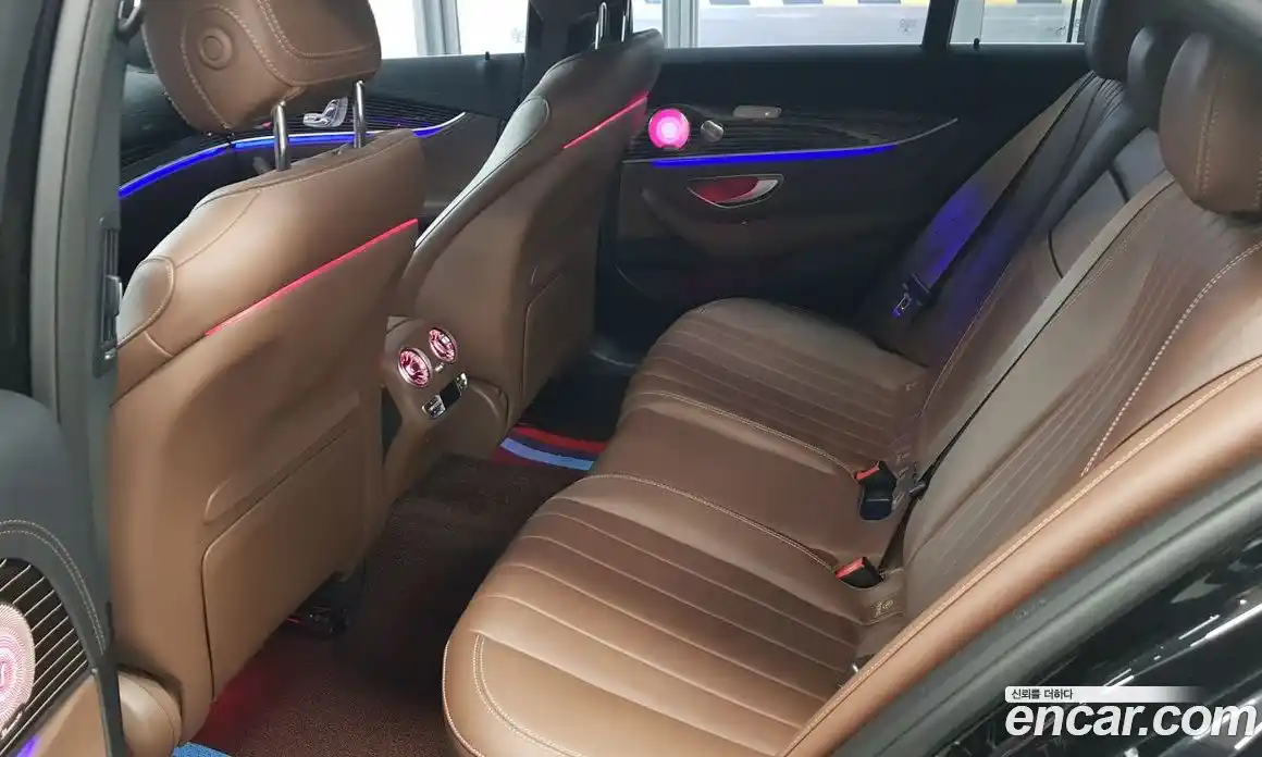 Mercedes-Benz E-Class 2021 3.0 Автомат в Москве № 749204, фото 10