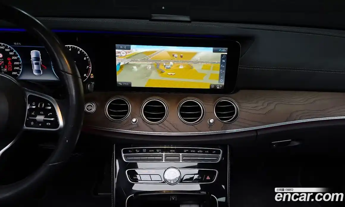 Mercedes-Benz E-Class 2020 2.0 Автомат в Москве № 749298, фото 14