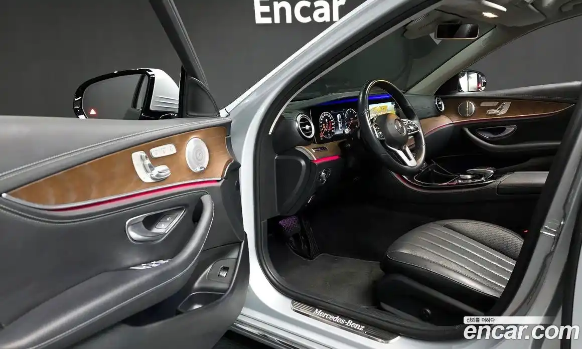 Mercedes-Benz E-Class 2020 2.0 Автомат в Москве № 749298, фото 10