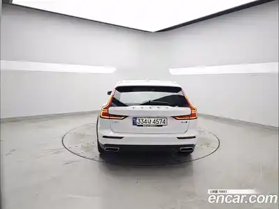 Volvo V60 2021 2.0 Автомат в Москве № 749695, миниатюра 4