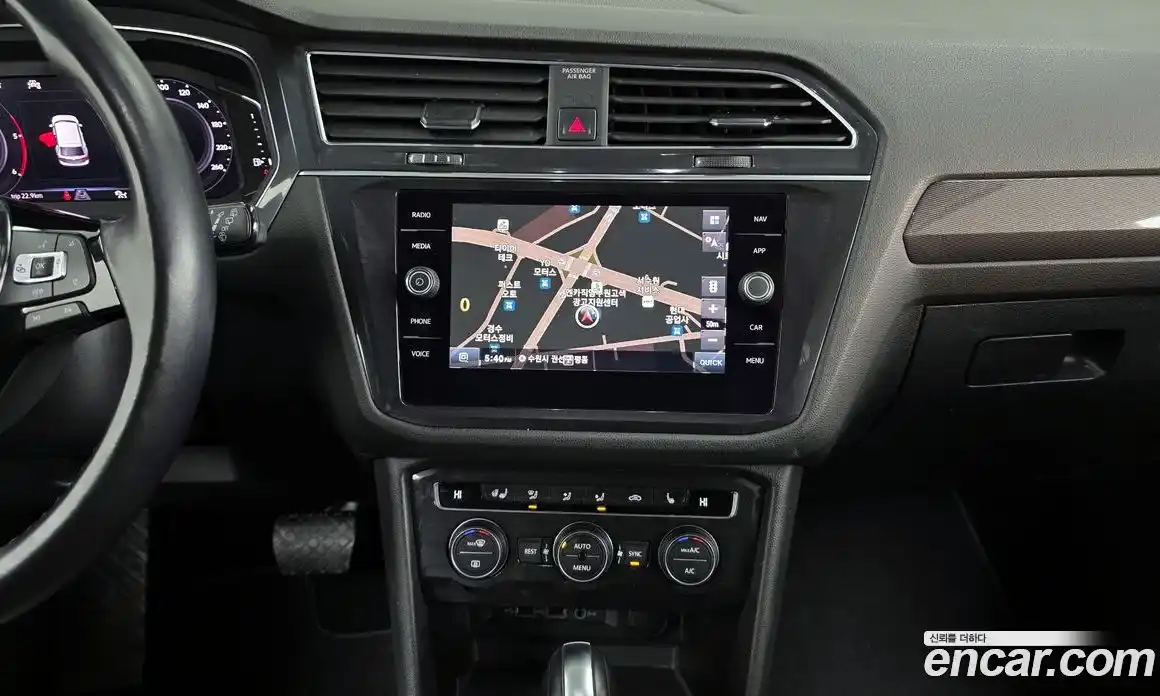 Volkswagen Tiguan 2020 2.0 Автомат в Москве № 750031, фото 14