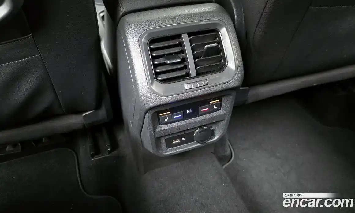 Volkswagen Tiguan 2020 2.0 Автомат в Москве № 750031, фото 19