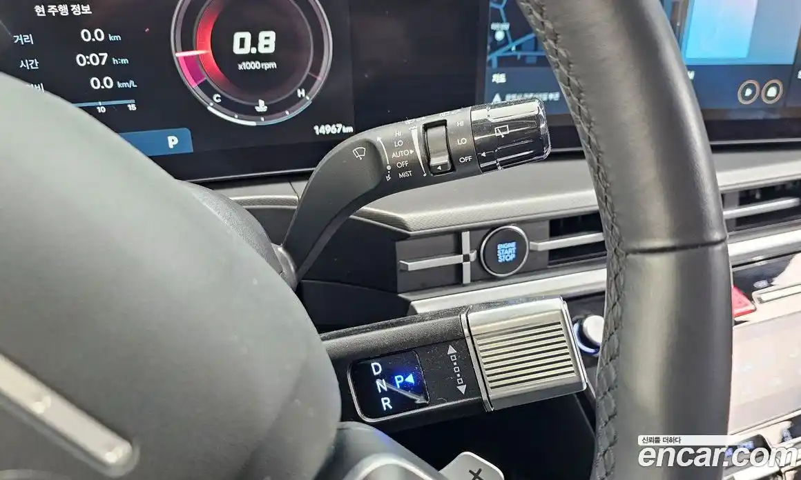 Hyundai Santa Fe 2024 2.5 Автомат в Москве № 756517, фото 9