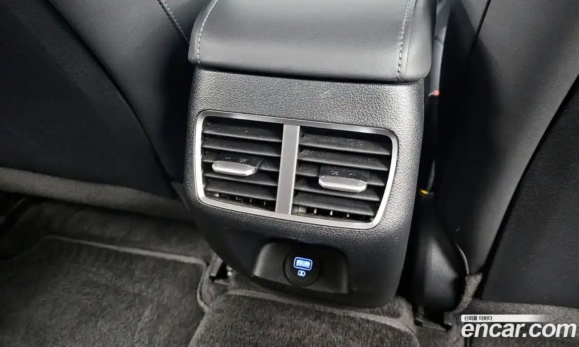 Hyundai Sonata 2022 1.6 Автомат в Москве № 756843, фото 19