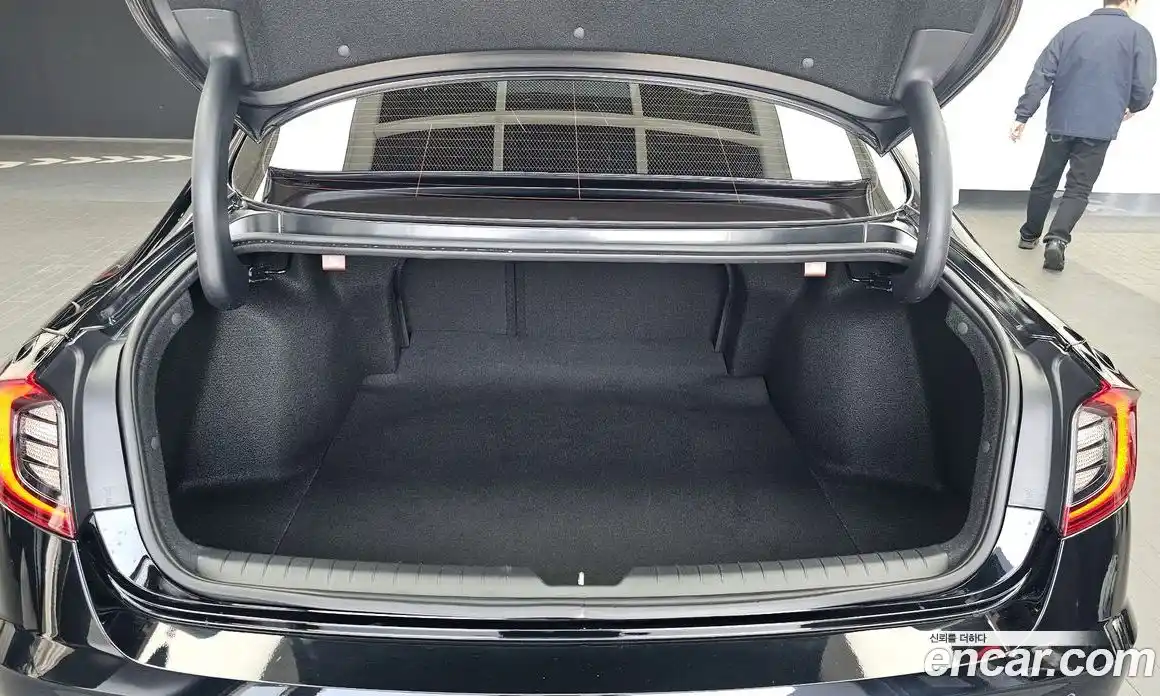 Hyundai Sonata 2022 1.6 Автомат в Москве № 756843, фото 20