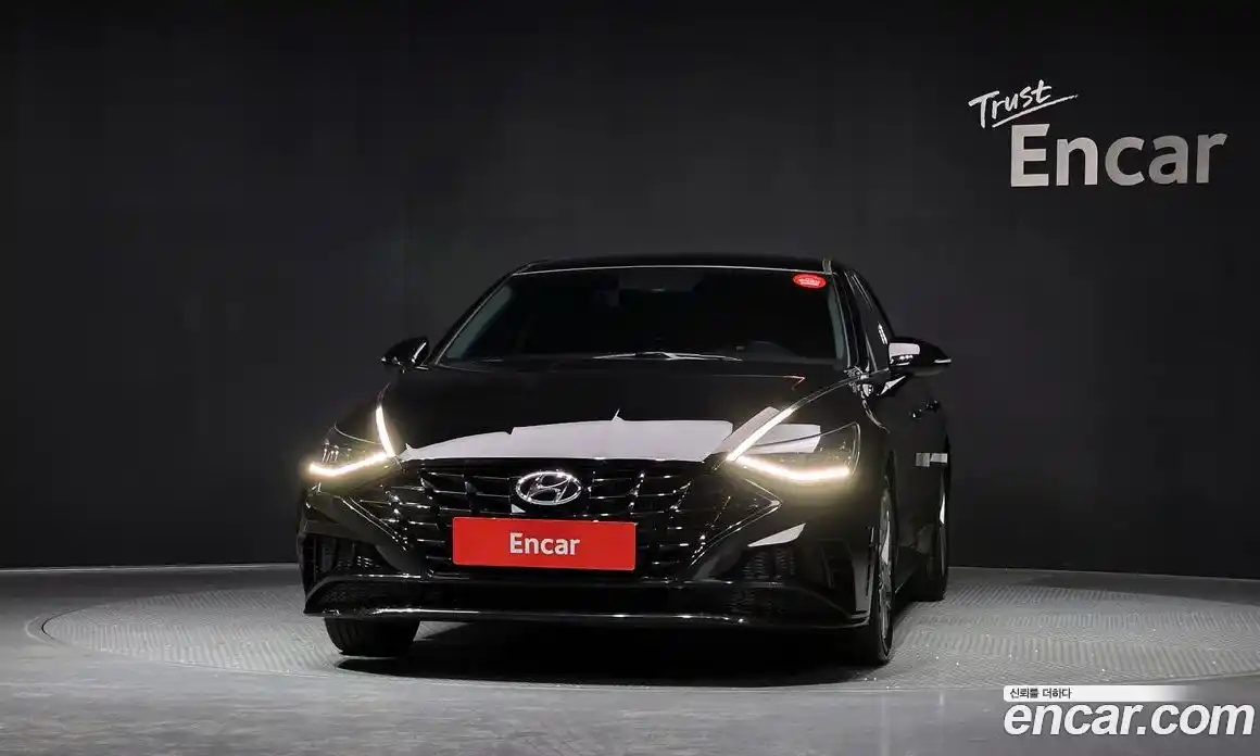 Hyundai Sonata 2022 1.6 Автомат в Москве № 756843, фото 3