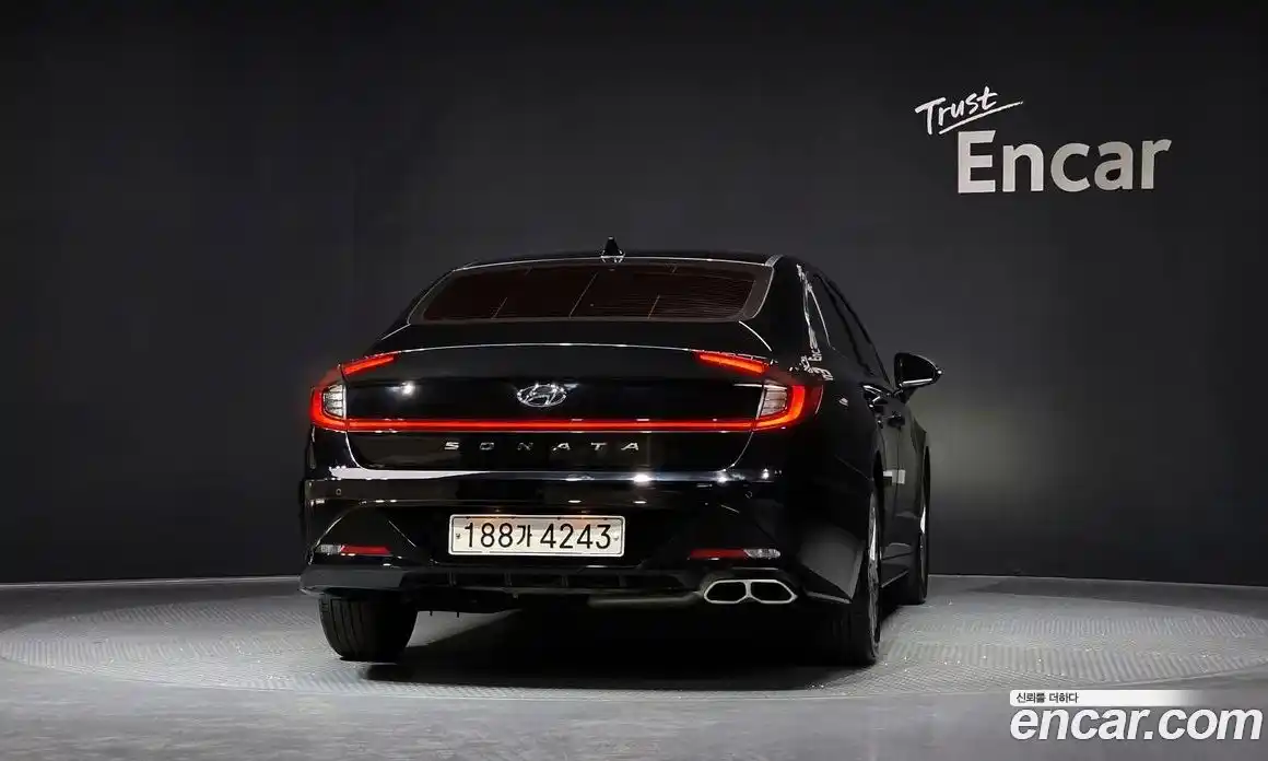 Hyundai Sonata 2022 1.6 Автомат в Москве № 756843, фото 4