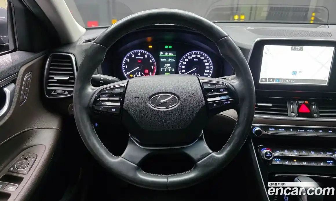 Hyundai Grandeur 2018 3.0 Автомат в Москве № 756923, фото 13