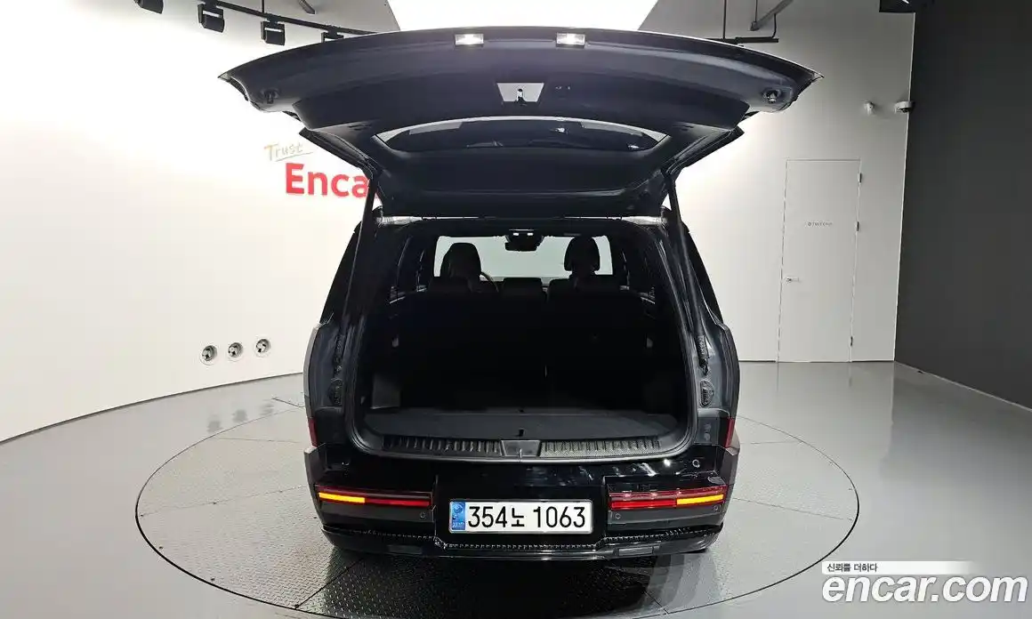 Hyundai Santa Fe 2023 1.6 Автомат в Москве № 757118, фото 20