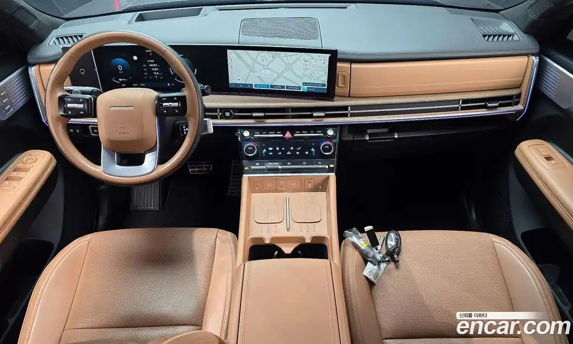 Hyundai Santa Fe 2023 1.6 Автомат в Москве № 757118, фото 7